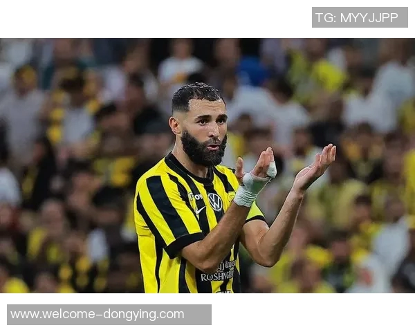 本世纪皇马球员戴帽次数统计C罗领衔本泽马姆巴佩表现抢眼