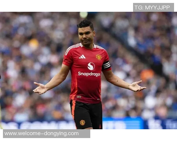 卡塞米罗遭遇撞击后主动请缨下场33岁仍难以替代的他何去何从 卡塞米罗遭遇撞击后主动请缨下场33岁仍难以替代的他何去何从