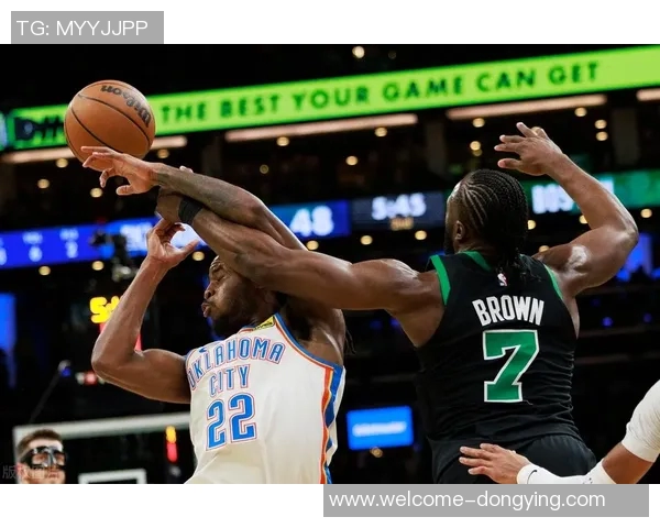 杰伦布朗因病缺阵昨日今日状态回暖将出战湖人比赛