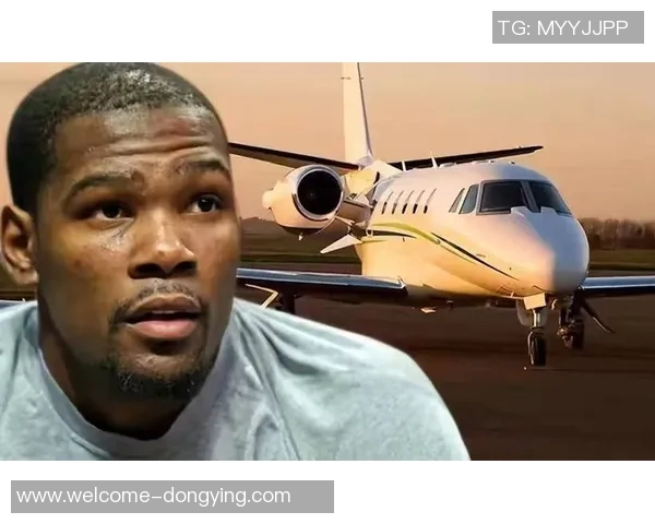 KD谈与球迷在推特对线的原因:快速宣泄与真实自我保持 KD谈与球迷在推特对线的原因:快速宣泄与真实自我保持